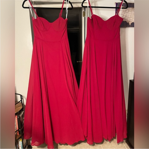 Lulu’s - Red Pleated Bustier Maxi Dress 💃🏻 - Picture 7 of 7